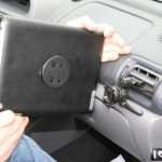 Support voiture pour iPad et tablettes tactiles : le support grille aérateur iPilot  11