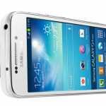 Samsung dévoile le Galaxy S4 Zoom 4