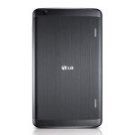 Deux accessoires pour la LG G Pad 8.3 : l'étui QuickPad et un dock de recharge 4