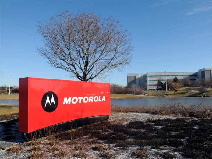 Motorola prépare une phablette de 6.3 pouces  
